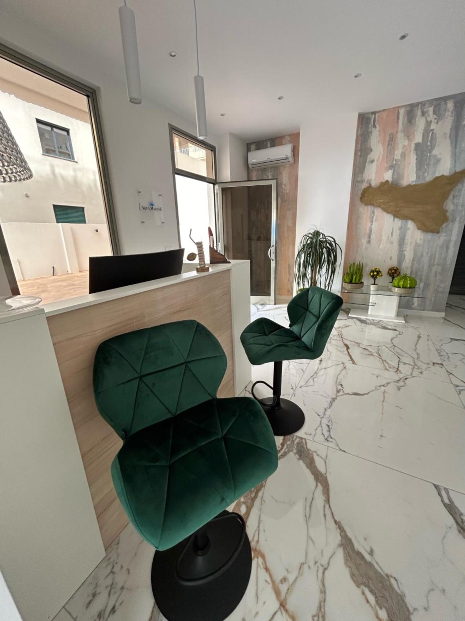 Aqua Marine B&B - Rooms And Apartments Мілаццо Екстер'єр фото